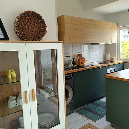 90m2 Com Vista Mar - *